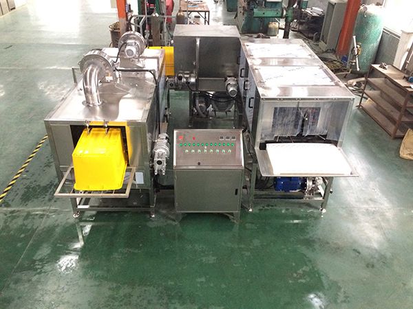 U型洗箱機(jī)